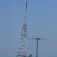 14:02:30 Boum pour la tour est