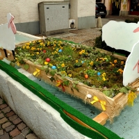 Place du Village (derrière le Four communal)